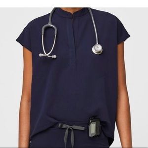 Figs Rafaela Scrub top